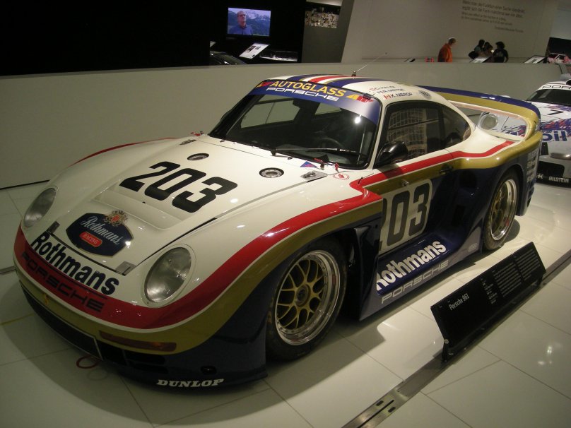 Porsche 961
