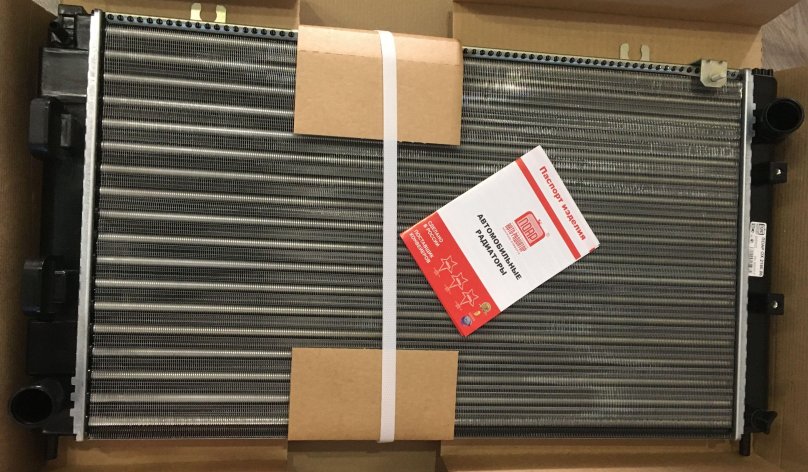 Radiator VAZ 2190