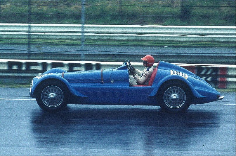 Delahaye 135s
