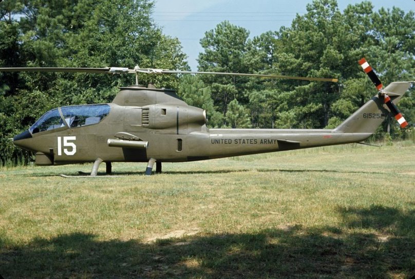 Ah-1g Huey Cobra