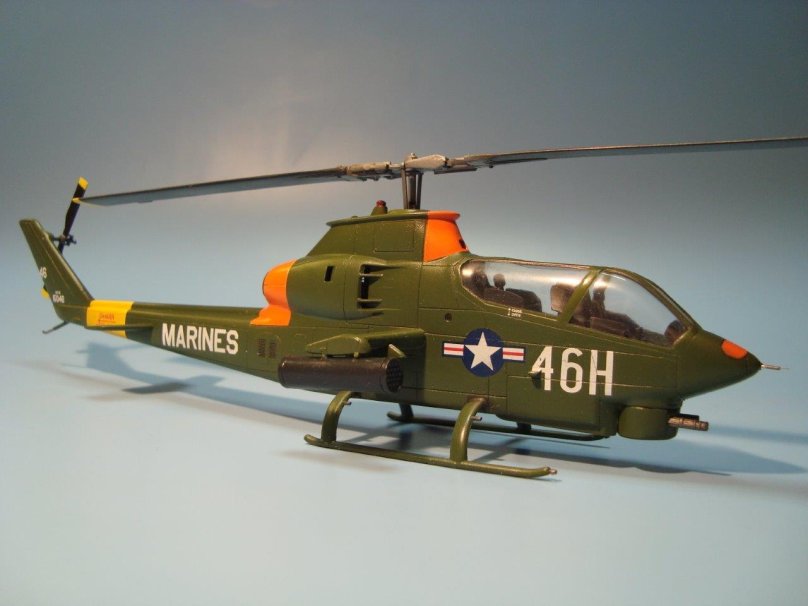 Bell Ah-1g Huey Cobra