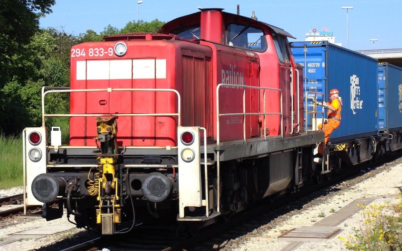 Shunting Locomotive TEM