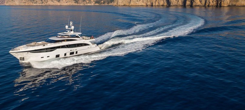 Princess Yacht y72