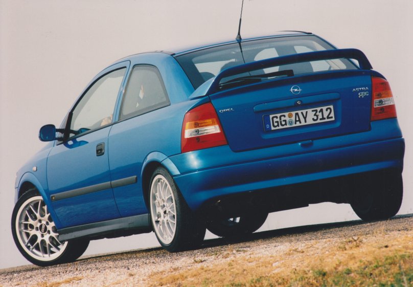 Opel Astra g OPC 2001