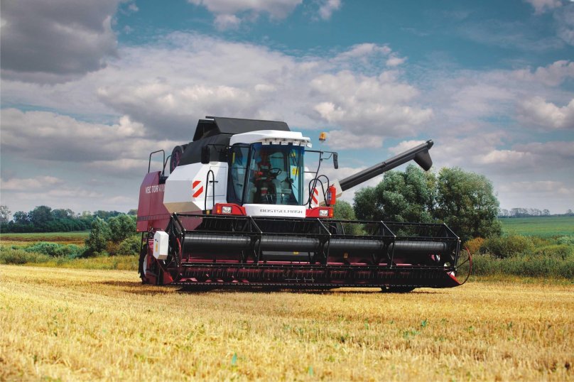 Combine harvester Rostselmash