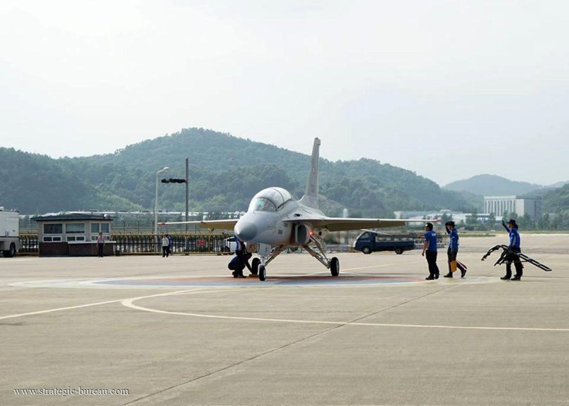 South Korean fa-50 fighter plane