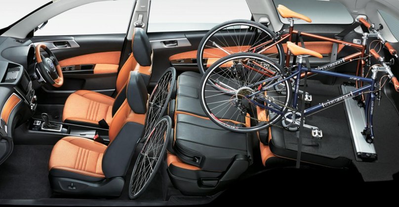 Subaru Exiga Crossover