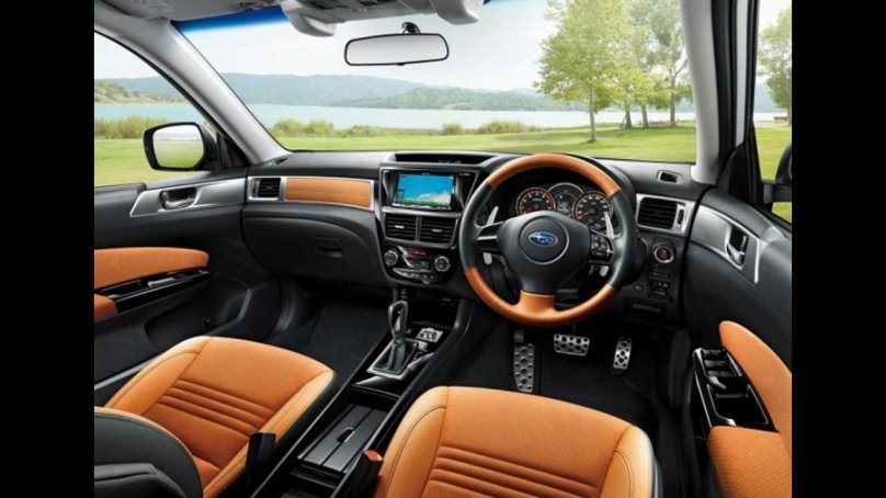 Subaru Exiga crossover 7