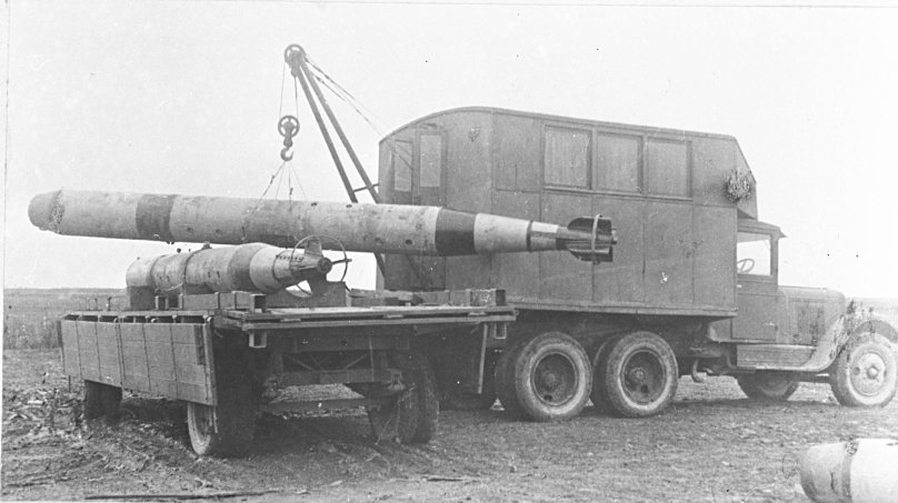 Zis 6 concrete mixer truck