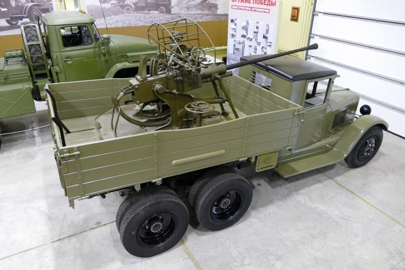 Zis-6 With anti-aircraft gun