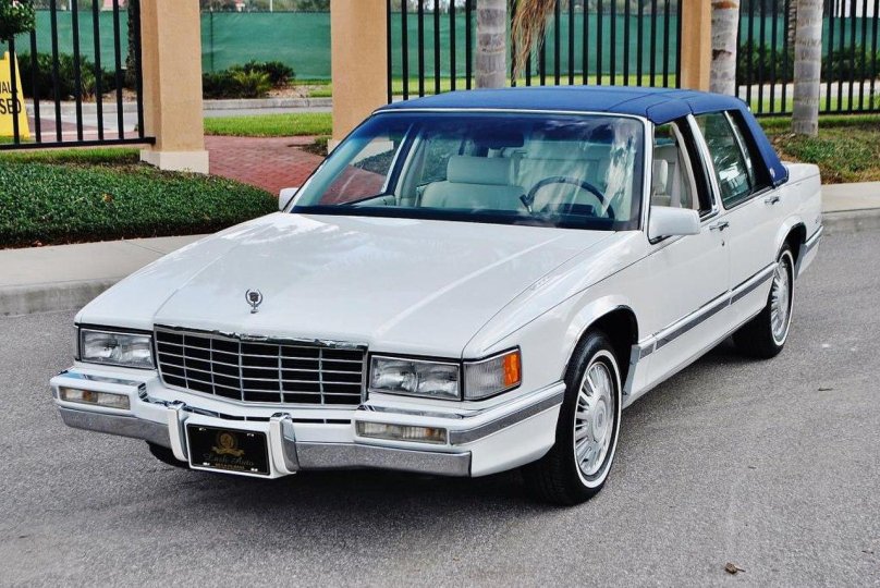 Cadillac Deville sedan 1985