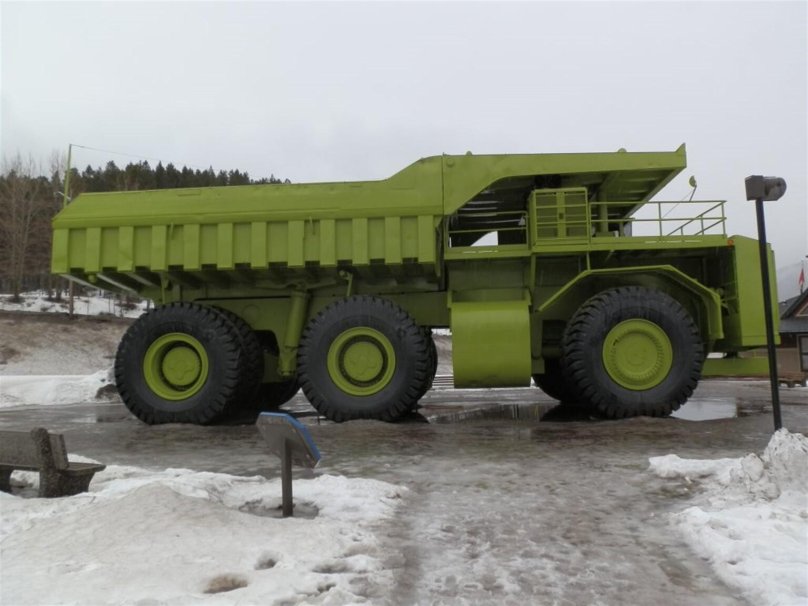 Terex Titan