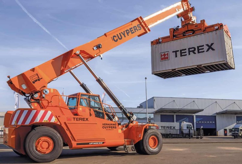 Terex reach stacker