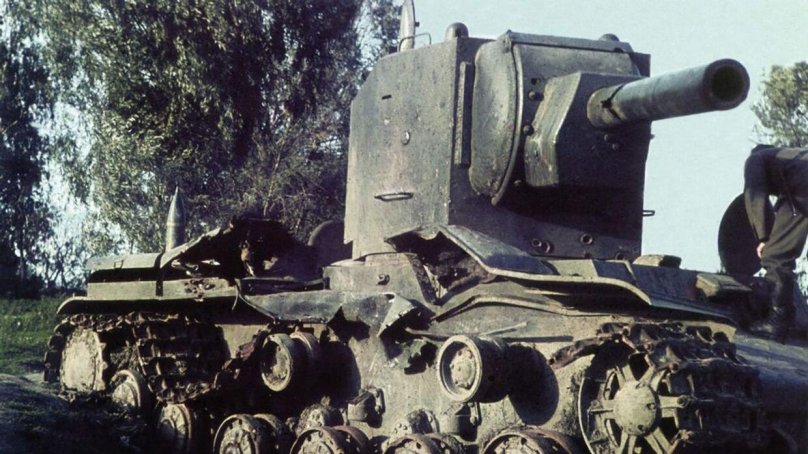 Tanked out tank kv-2