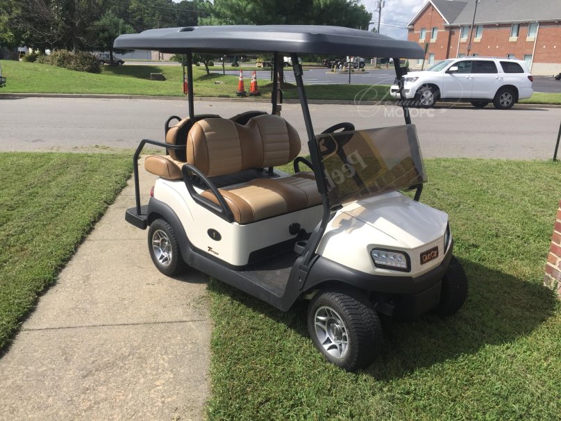 Golf car Lamborghini