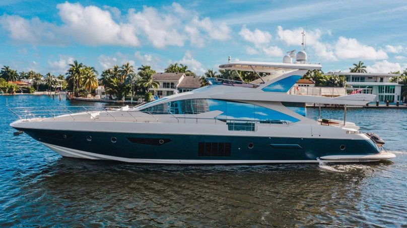 Motor yacht Azimut 80