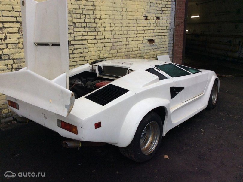 Replica Lamborghini Volga coupe