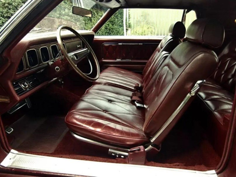 Lincoln Continental 1969 salon