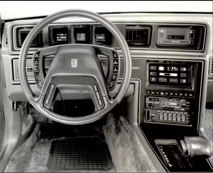 Lincoln Mark VII 1984 saloon