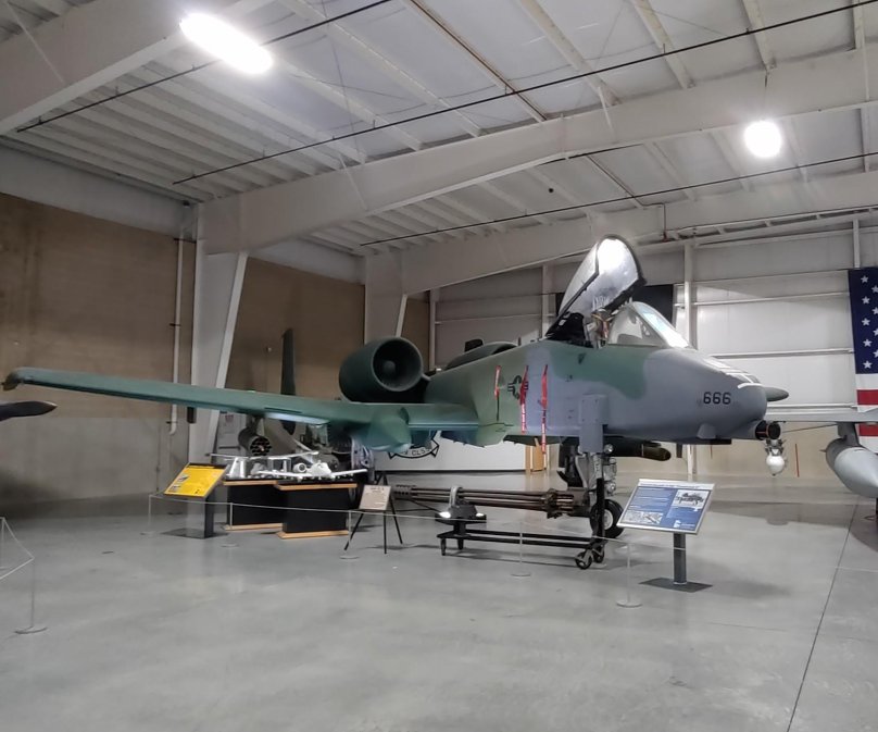 Fairchild Republic a-10