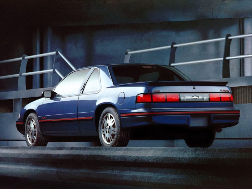 Chevrolet Lumina Coupe 1990