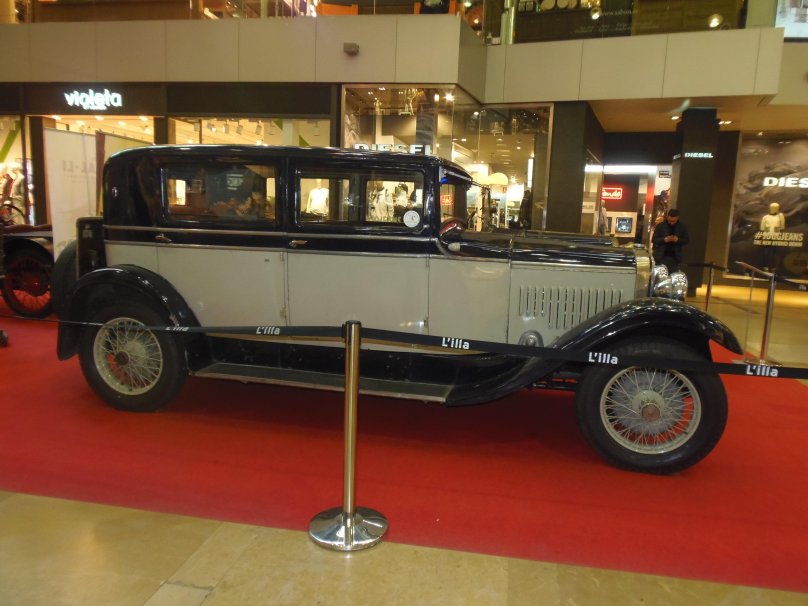 Hispano Suiza 404