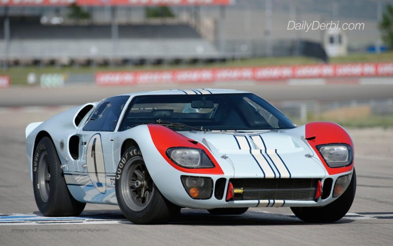 Ford GT 40