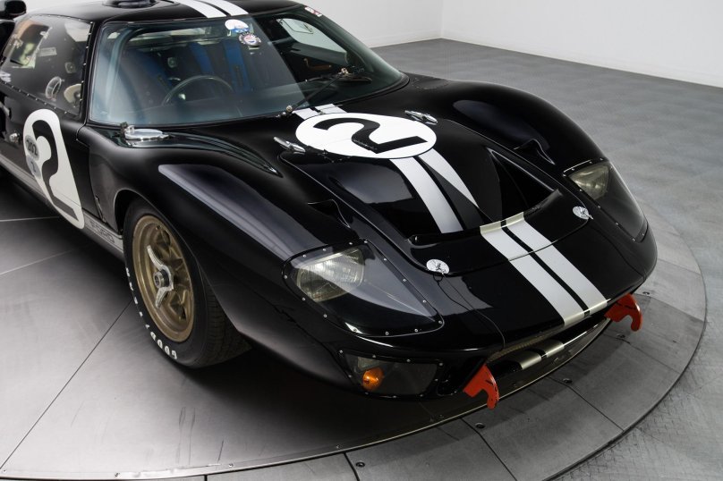 Ford GT 40