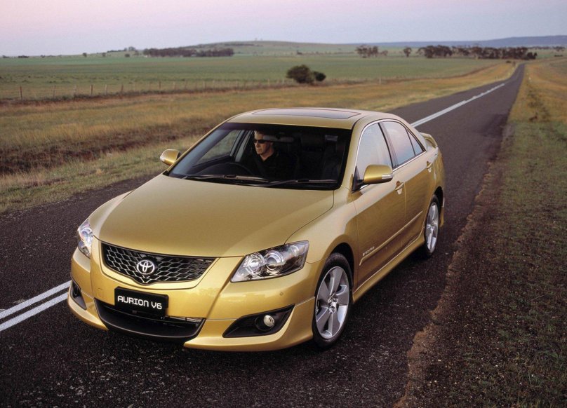 Toyota Aurion v6