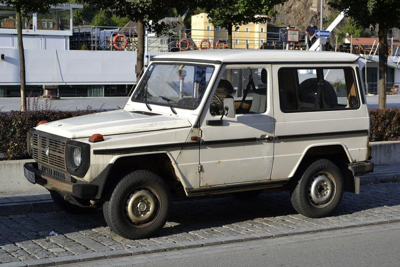 Mercedes-Benz g-class w460 1979