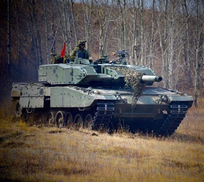 Canadian Leopard 2a4