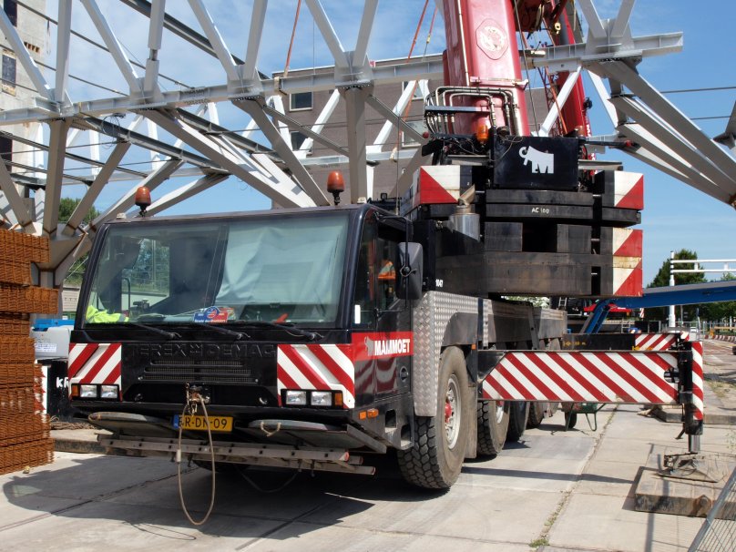Terex Demag 140T