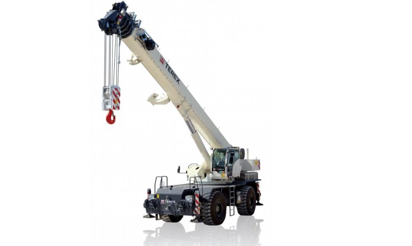 Short wheelbase crane Terex