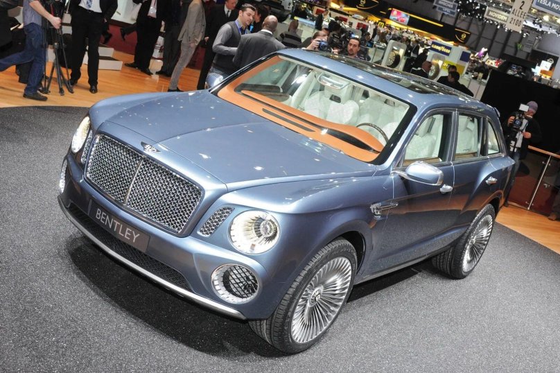 Bentley SUV
