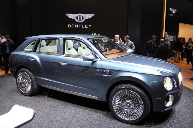 Bentley Exp 9
