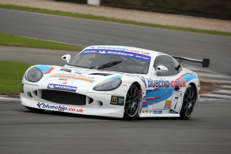 Ginetta g33