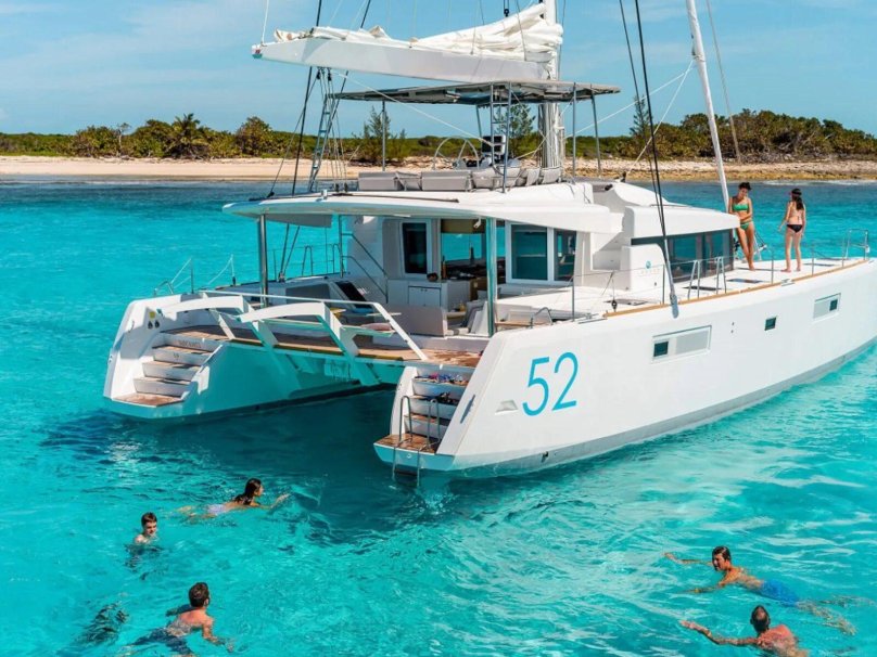 Catamaran Lagoon 52