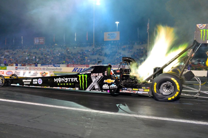 Top fuel Dragsters