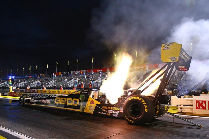 Dragster top Fuel