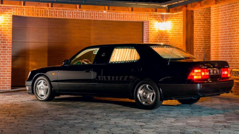 Lexus LS 400 Long
