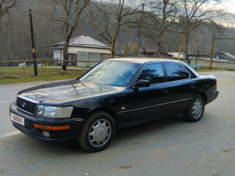 Lexus LS 400 1992