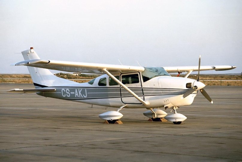 Cessna p210