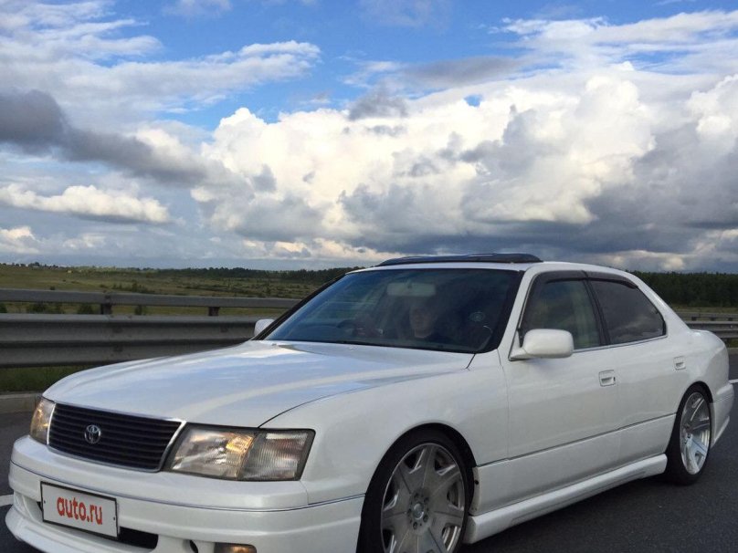 Toyota Celsior 20