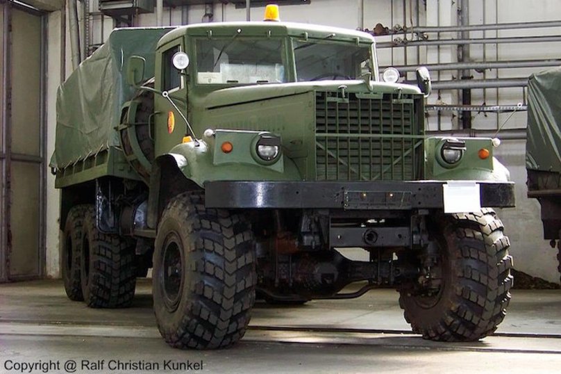 Kraz 255 military