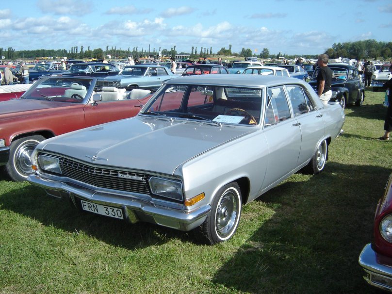 Opel Admiral 1989