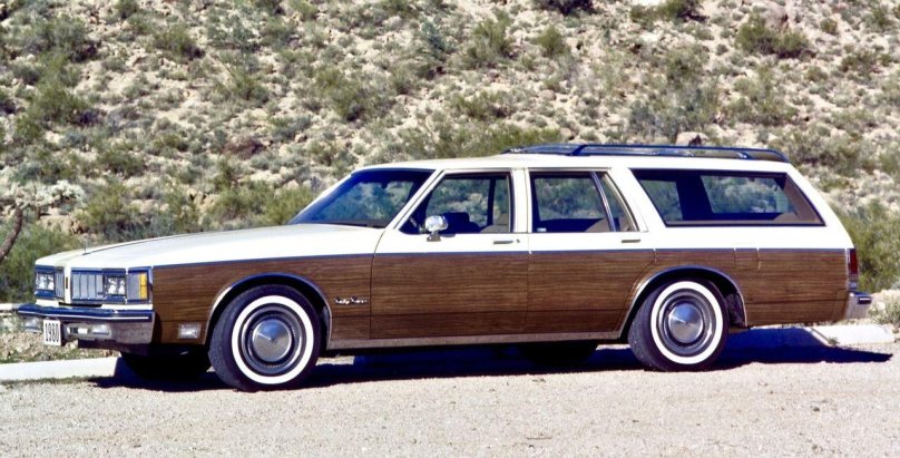 Oldsmobile Cruiser Wagon