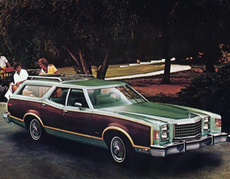Ford Ltd II Squire Wagon 1977