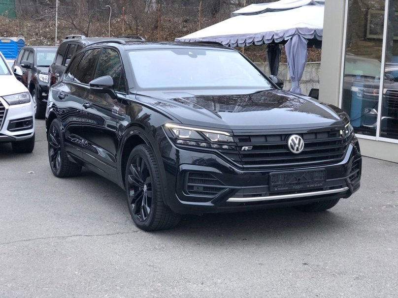 Volkswagen Touereg 2018 black