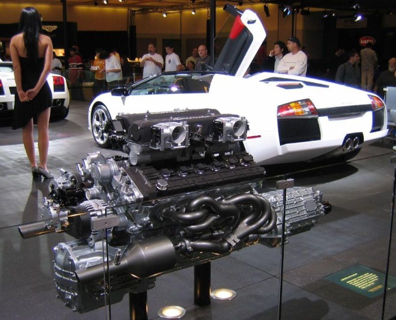 Lamborghini Murcielago engine