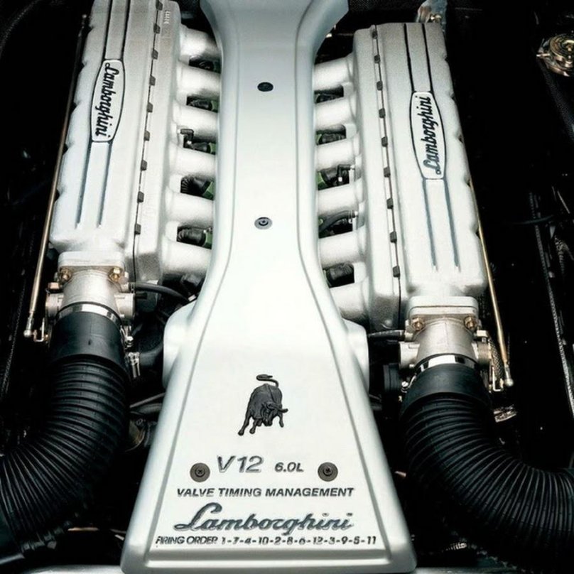Lamborghini Diablo v12
